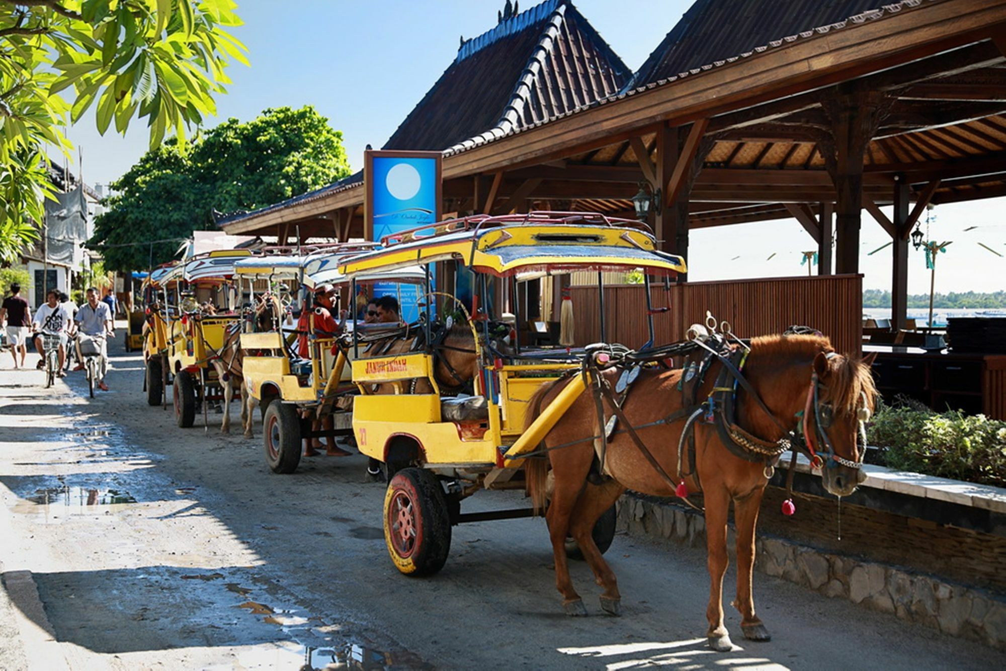 Pinkcoco Gili Trawangan - Constant Surprises - For Cool Adults Only Hotel Exterior photo